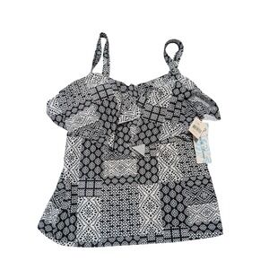 Beach Diva Womens Plus 18W Tankini Top Black White Geometric Ruffle Swimwear NEW